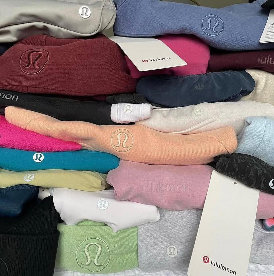 Lululemon Clothing pallet - Image 2